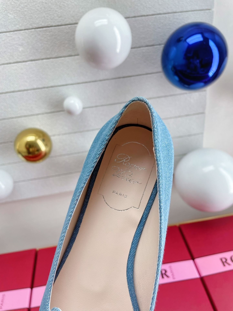 Roger Vivier Flat Shoes